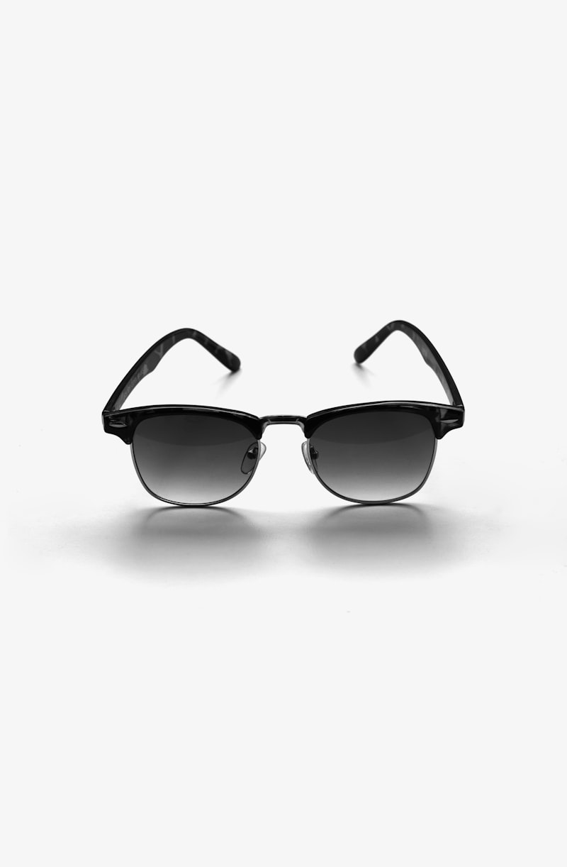 Coach Frame